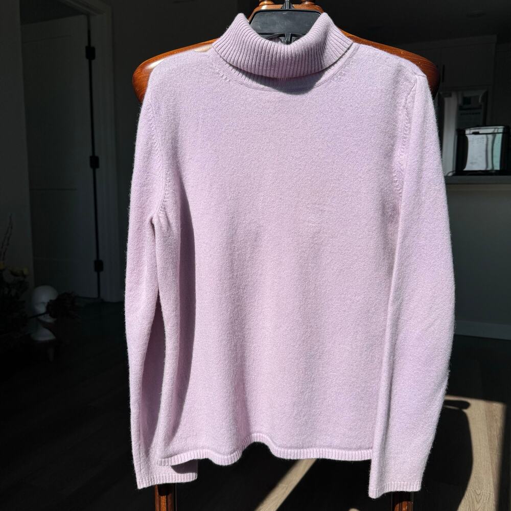 100% Cashmere Sweater Chadwicks Women’s L Lavender Roll Neck Pullover